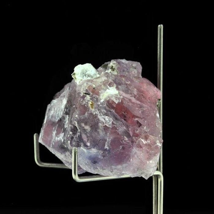 Pierres et Minéraux. Fluorite Rose. 408.0 ct. Talèfre, Massif du Mont-Blanc, France.