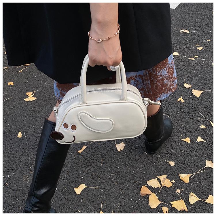 Women's Autumn Cartoon Dachshund Handbag: Versatile Single Shoulder & Crossbody Bag for Street Shopping