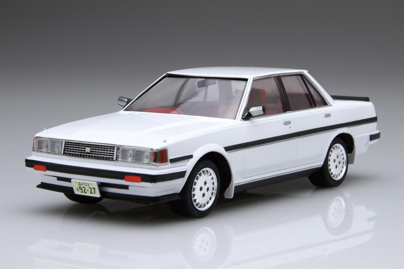 

Fujimi Model 1/24 Серия Inch-Up №. 178 Toyota Cresta 2.0 GT Twin Turbo GX71 ID-178
