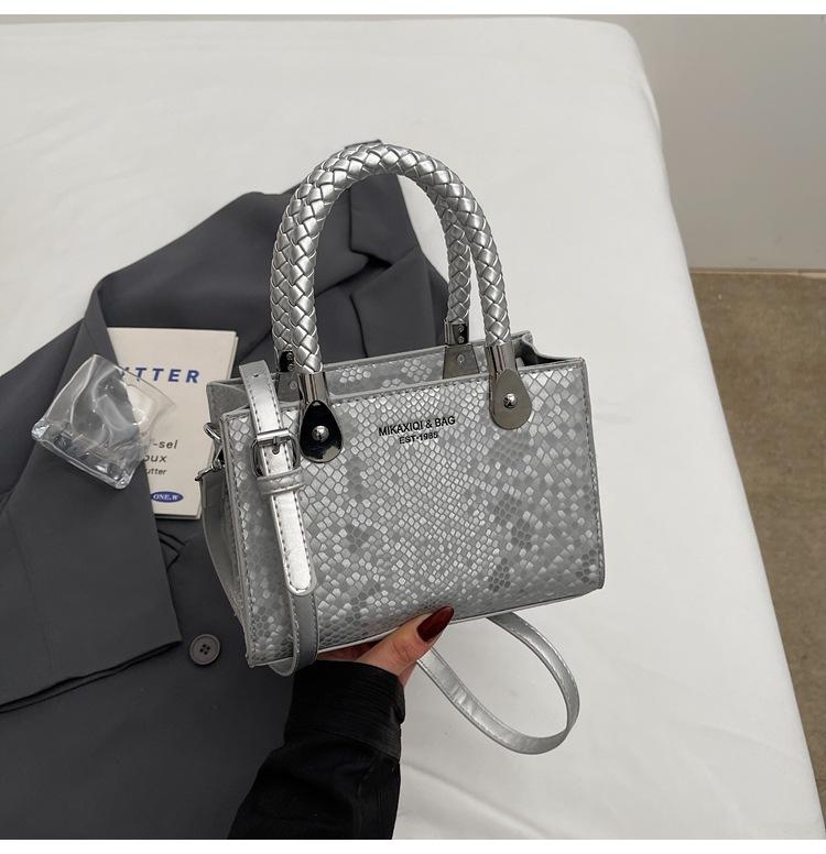 

Новая европейская и американская стильная сумка-мессенджер с пайетками и жемчугом, женская сумка, модная сумка на плечо, универсальная мода