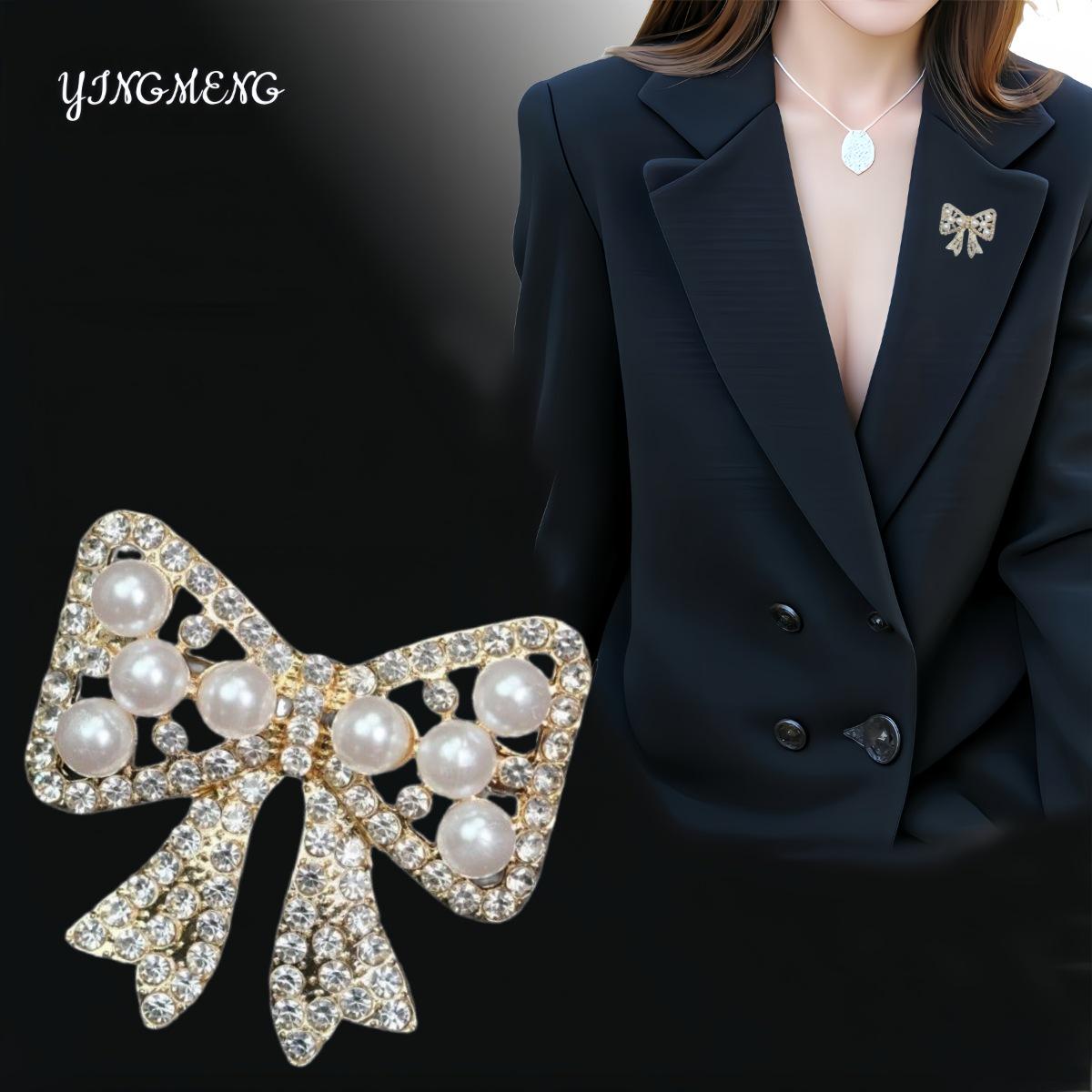 Элегантная брошь-бантик: Универсальный аксессуар против оголения для женской моды