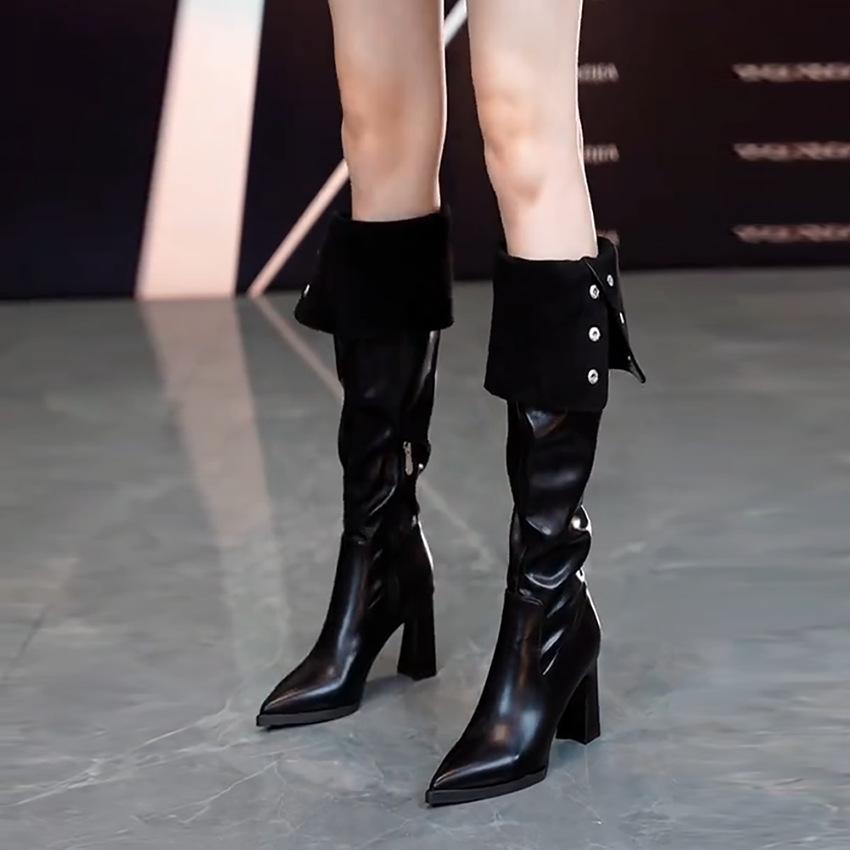 

2024 осень и зима новые толстые каблуки высокие каблуки модные женские сапоги с боковой молнией высокие сапоги в европейском и американском стиле импортные товары большой размер lo 34 чёрный