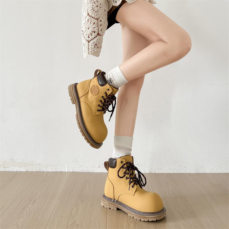 Queen Fan retro British style platform Martin boots women's 2025 new summer with skirt rhubarb short boots