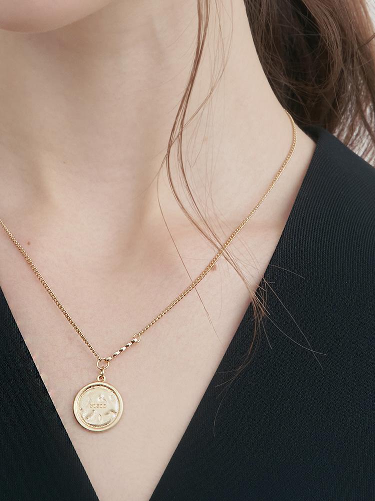Sosoo Sosoo Logo Coin Necklace