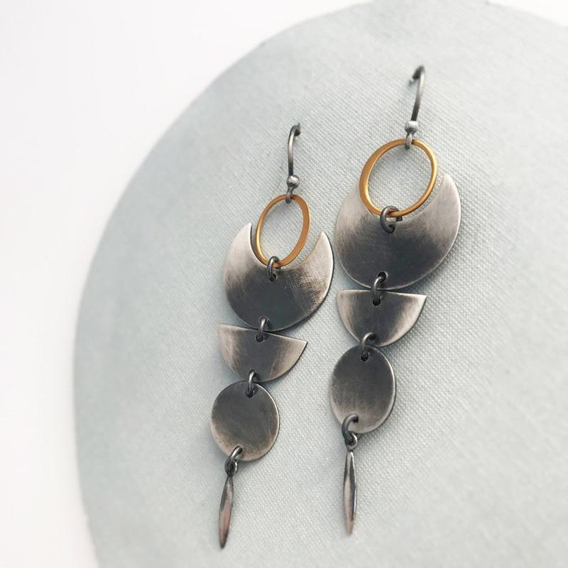 2022 New Simple Geometric Long Hook Earrings Ladies Ethnic Personality Antique Triangle Metal Spiral Earrings Jewelry