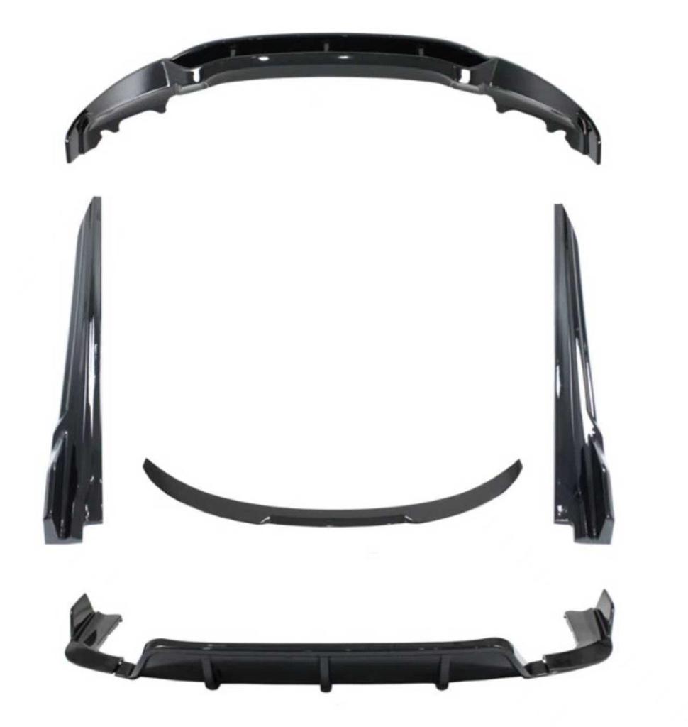BMW X6 F16 Black Warrior Style Body Kit: Front Lip, Rear Lip, Side Skirts, Carbon Fiber Pattern.