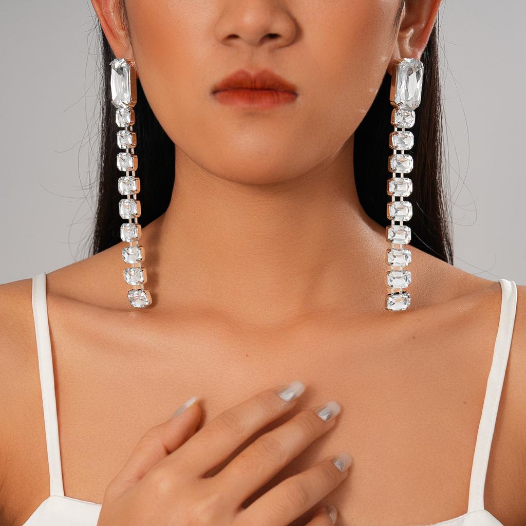 Light Luxury Acrylic Diamond-encrusted Rectangular Tassel Silver Needle Earrings Fashionable Long Temperament Earrings