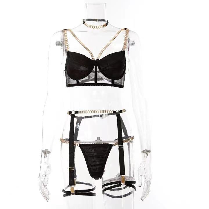 2023 European & American Sexy Lingerie with Metal Chain Three-Piece Set
