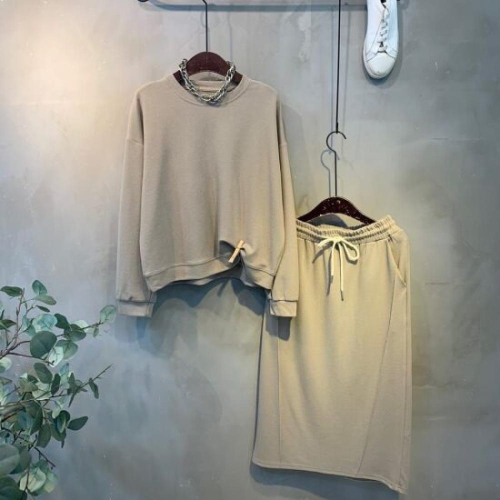 C S In The Room Women Round neCk SweatShirt Skirt Set 3 ColorS