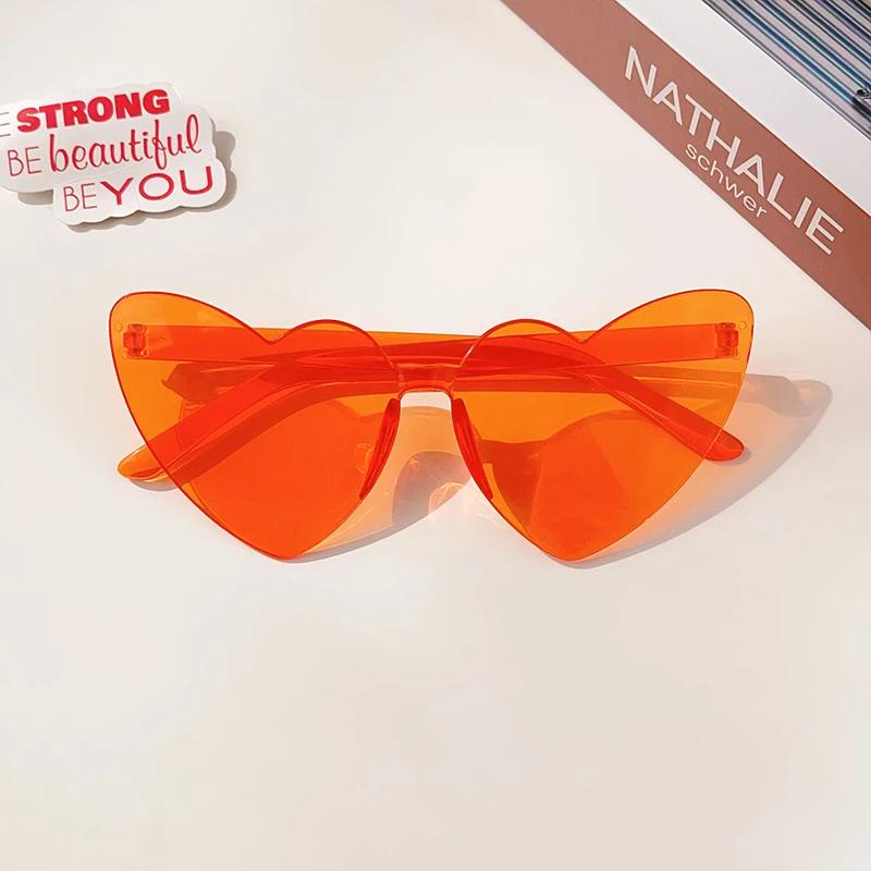 

2026 Women Fashion Rimless Colors Cute Heteromorphic Heart Shape Sunglasses UV400 Vintage Tinted Party Girls Female Sun Glasses