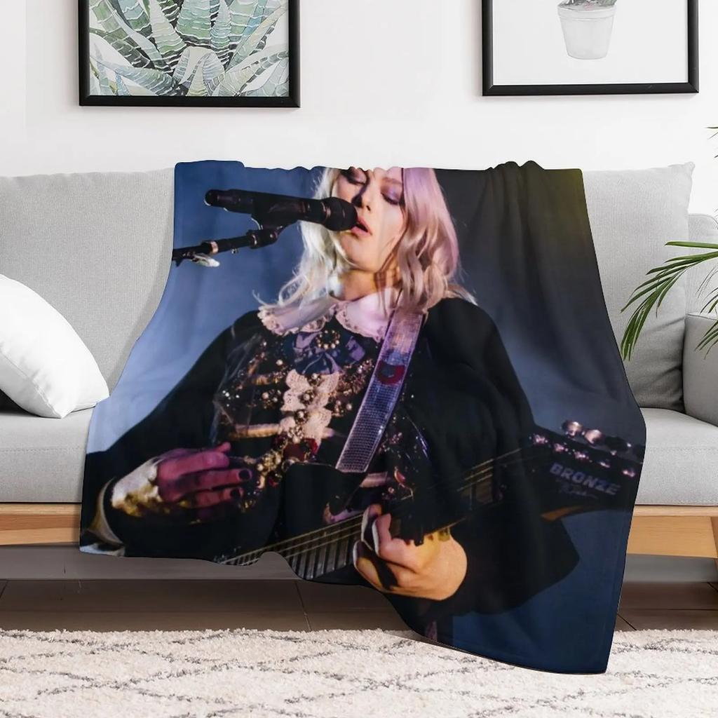 Phoebe Bridgers kündigt Tourdaten für 2022 an 'Memories' Wohndecke Warm Gemütliche Decke für das Nickerchen im Büro