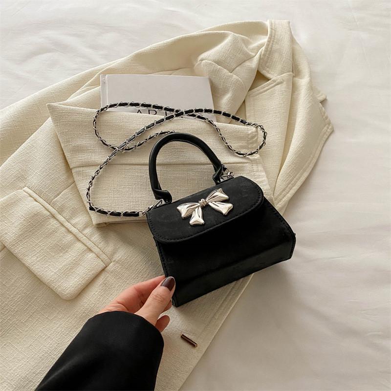Elegant Fashionable Ladies Small Square Bag Versatile Crossbody Handbag For Everyday Use чёрный