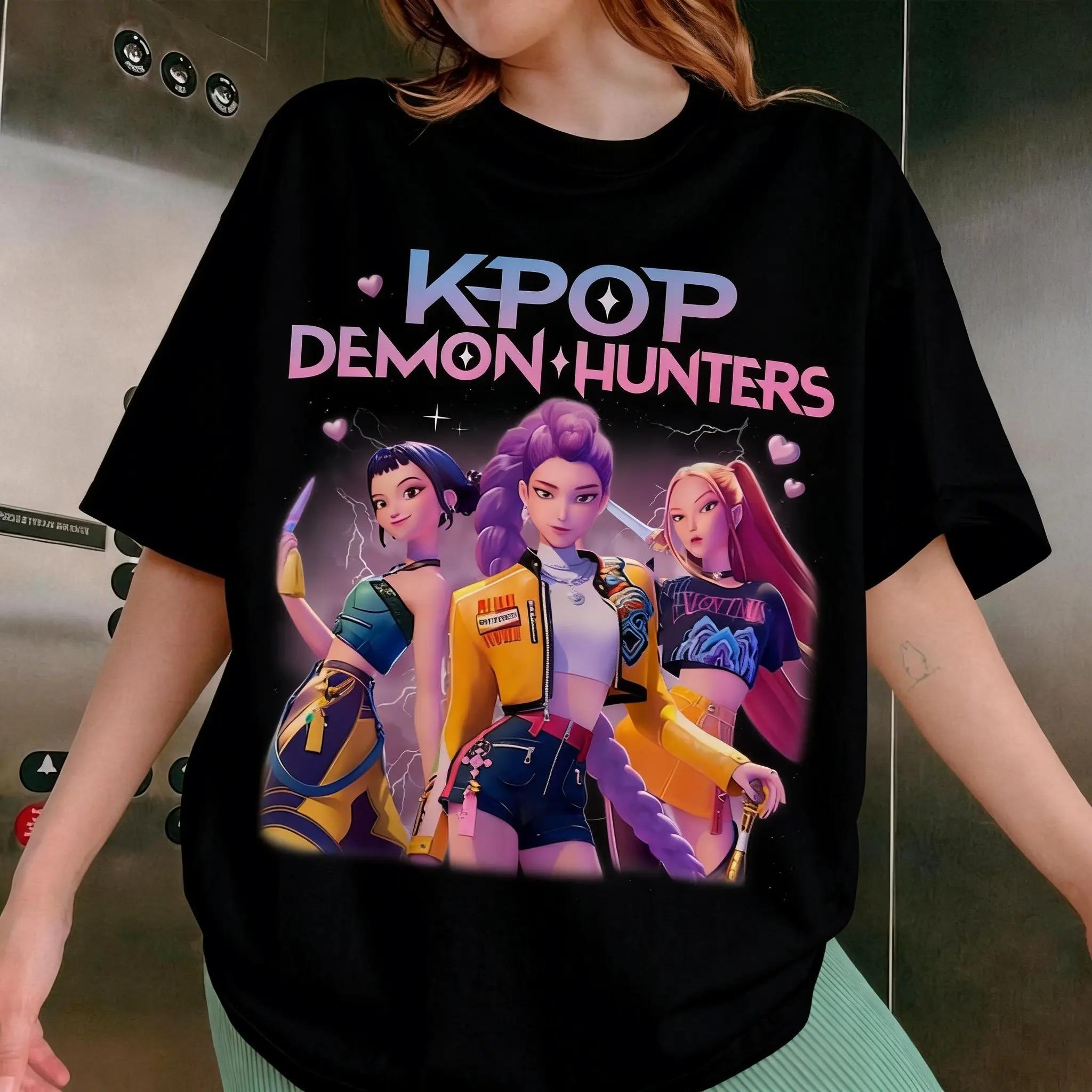 

2026 Kpop Охотники на демонов Аниме Графическая футболка Женская Мужская Футболка с коротким рукавом Летняя Y2k Уличная одежда Корейская Группа Принт Модные Топы 4XL