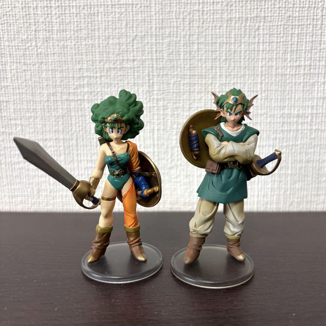 

[USED] Dragon Quest Hero Male Female Character Figure Collection