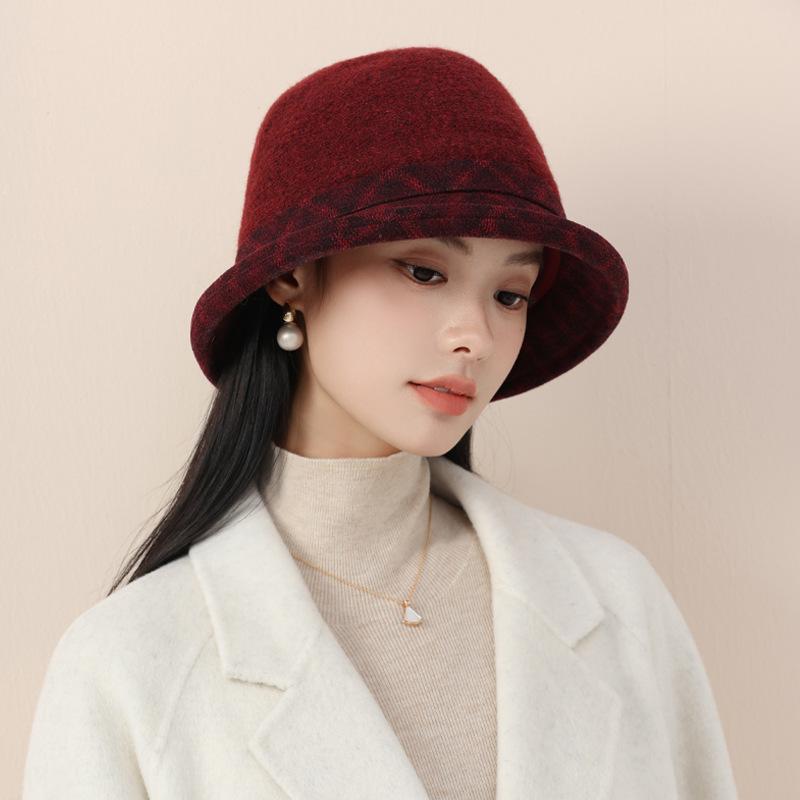 Autumn and Winter Hat Women's Retro Bucket Hat Middle-aged and Elderly Hat Basin Hat Hat for Women, Autumn Winter Versatile Warm Cold Weather Cap