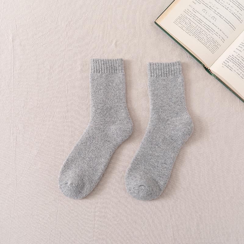 Men's Mid-Calf Wool Socks - Thickened, Warm Terry for Autumn/Winter - Solid Colors