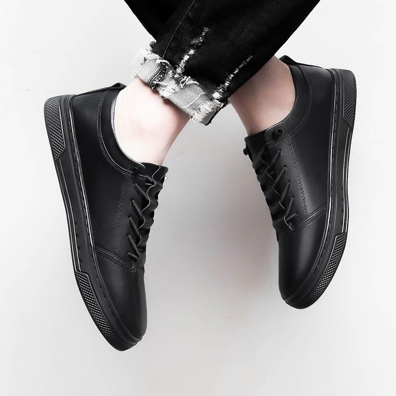 2025 New Lace-up Men Casual Shoes Design Flats Breathable Sport Shoes Men's Genuine Leather Shoes Comfy Walking Sneakers