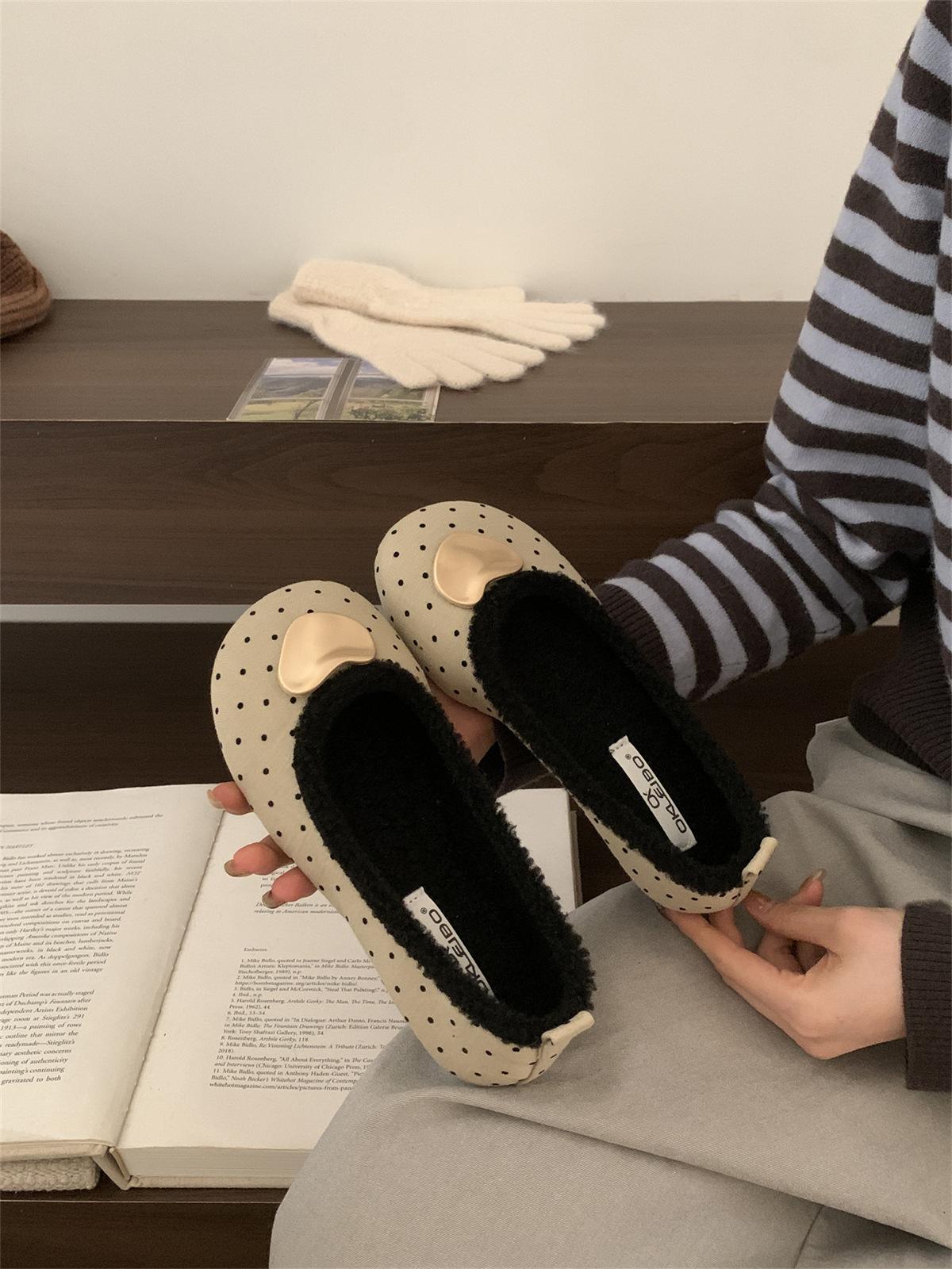 

Japanese polka dot round head bow flat single shoes women s shoes 2025 autumn new temperament ballet evening shoes 39