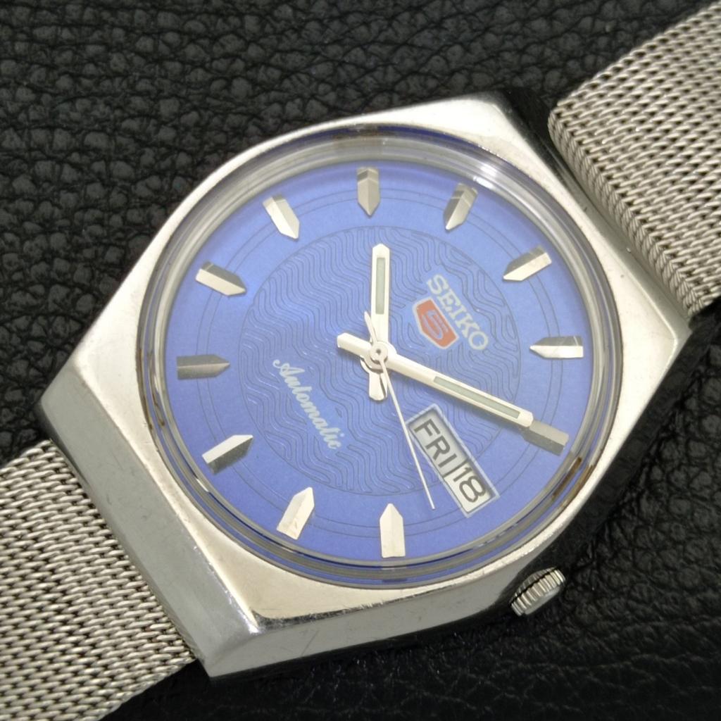 AUTOMATIC VINTAGE SEIKO 5 JAPAN 6349A MENS BLUE COLOR DIAL WATCH A701326-5
