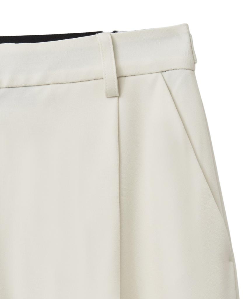 NOIRER Classic One-Pleat Wide Slacks (White)