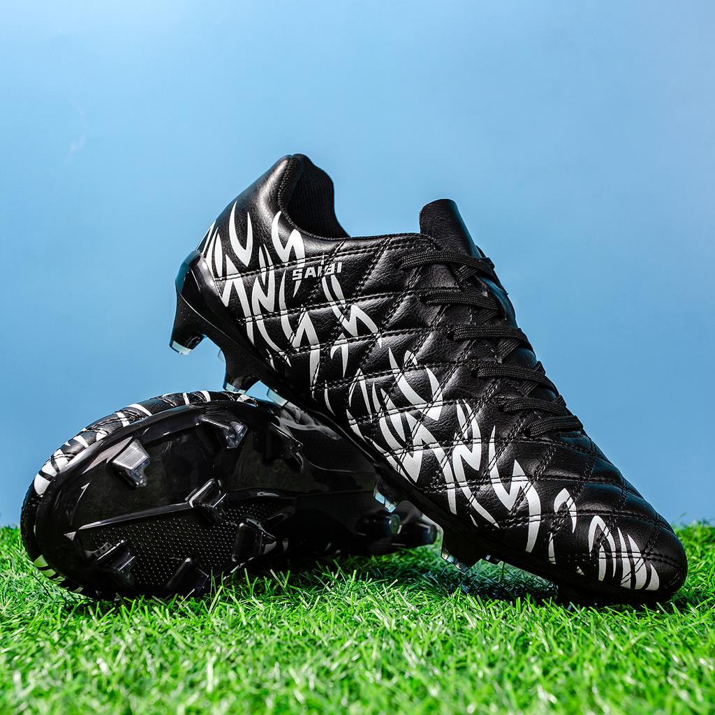 Herren Outdoor FG Fußballschuhe Leicht Langlebig PU Obermaterial Rutschfest Stollen für Rasenplatz für Erwachsene Spiel & Tägliches Training