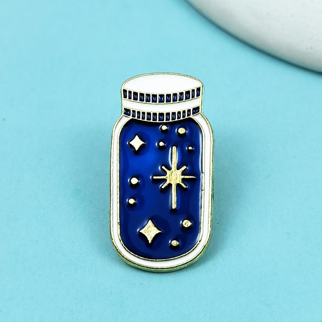 Creative Starry Sky Wish Bottle Brooch - Cartoon Metal Badge for Clothing & Backpack Accessories