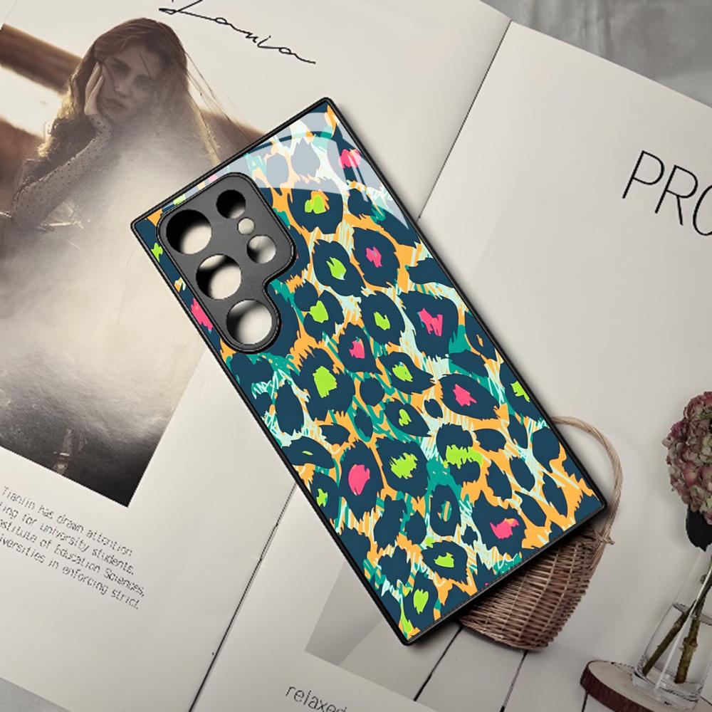 Abstract Tiger Leopard Girl Phone Case For Samsung Galaxy S25 S24 S23 S22 S20 S21 Note20 Ultra Plus Fe Colored Silver Cover