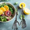 2 Stück Salatbesteck Gabel Totenklaue Löffel Schöpflöffel Servierer Kunststoff Halloween Dinnergabeln Küchenutensilien