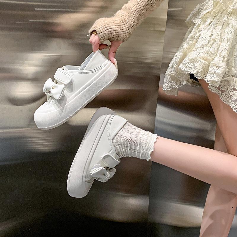 Little white shoes women's 2025 new spring and autumn women's popular thick-soled heightening skirt high-end versatile Velcro board shoes