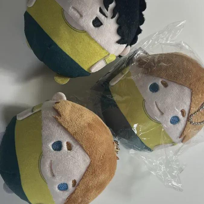 

Haikyu Fuwako Ring 10 + Defover Gacha Keyring Lottery