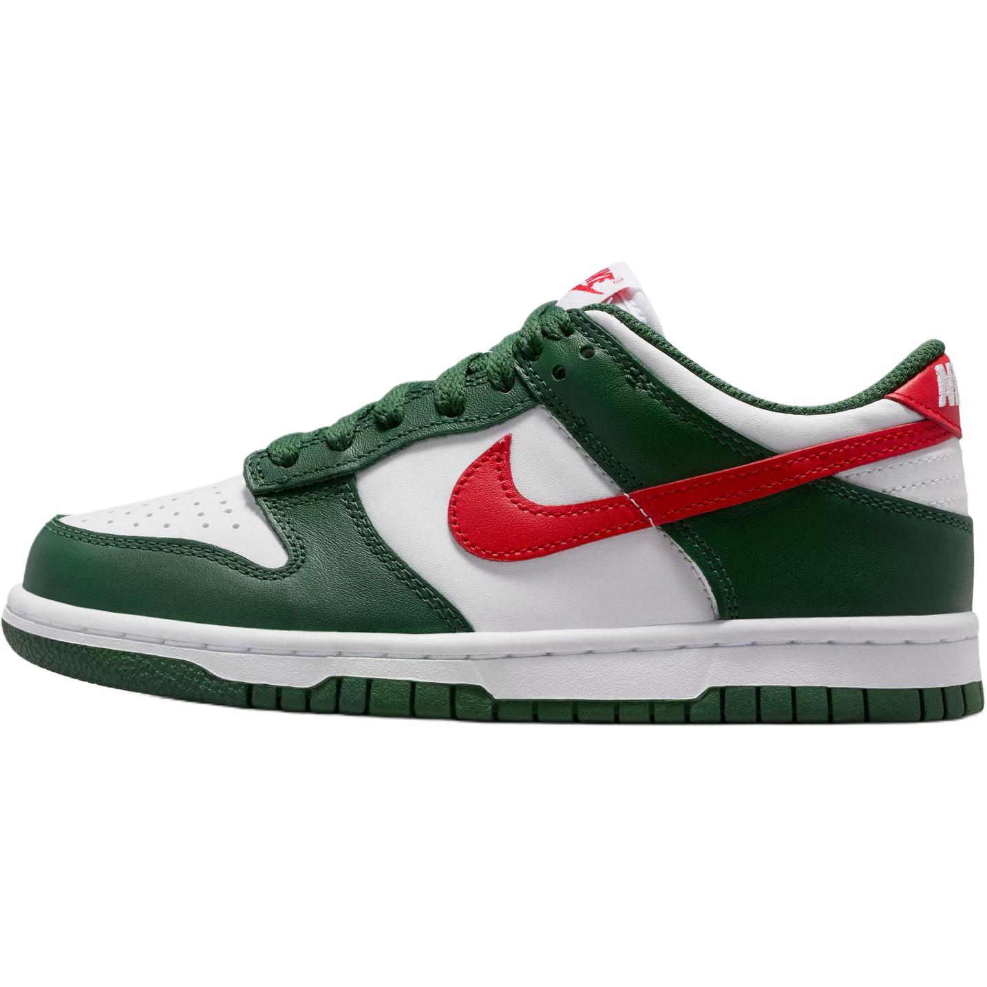 

Nike Dunk Low GS Fir/White/University Red Kids Sneakers Green IO7453-323 39