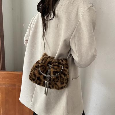 Fashion Niche Design Large Capacity Women's Crossbody Bag  New Chain Hand Fold Fur Bag Light Luxury Versatile Handbags