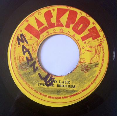 7inch Record TWINKLE BROTHERS  DENNIS ALCAPONE   Too Late  Stick Together NONE Jackpot Jamaica Reggae Ska  Dub Used