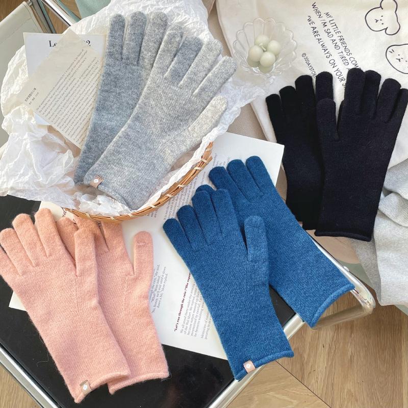 Neue Strickhandschuhe aus Wollmischung für den Herbst, halten im Winter warm und sind Touchscreen-fähig