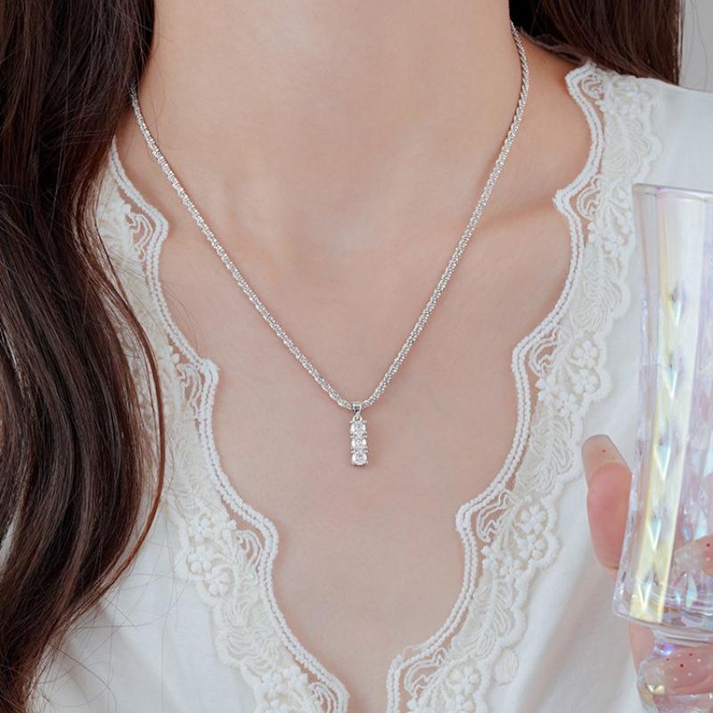 Rectangular Zircon Pendant Necklace for Women Intriguing Starry Sky Look Fashion Party Jewelry One Size