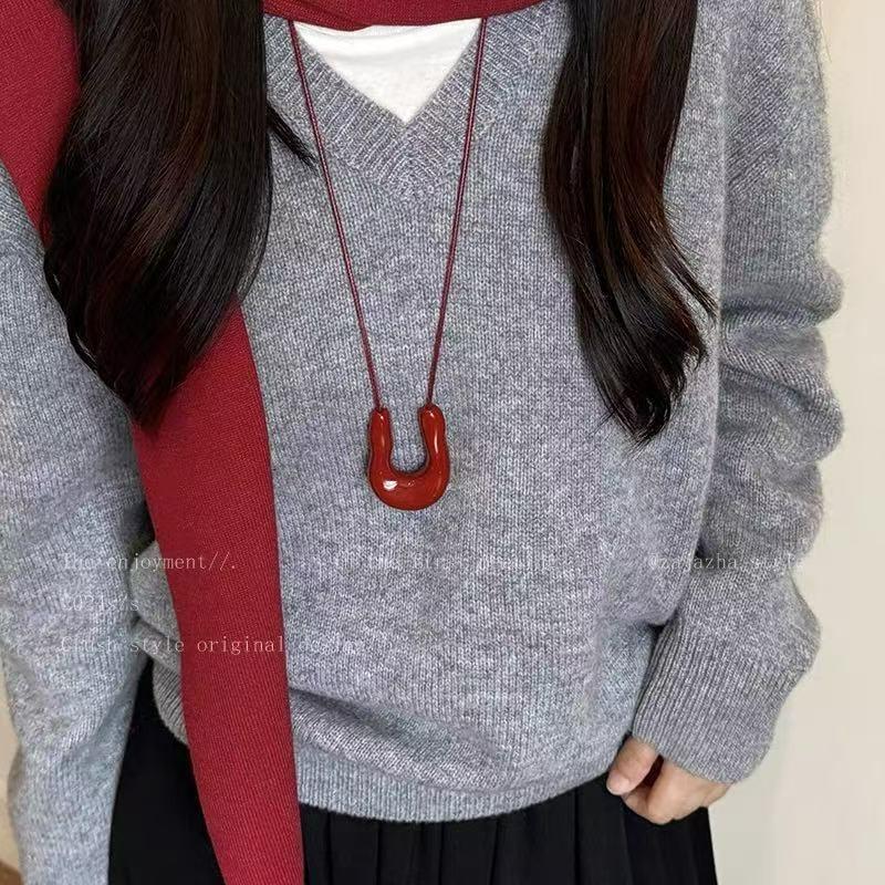 Retro Autumn and Winter Long Necklace Women's High-end Sweater Chain Niche Design Accessories