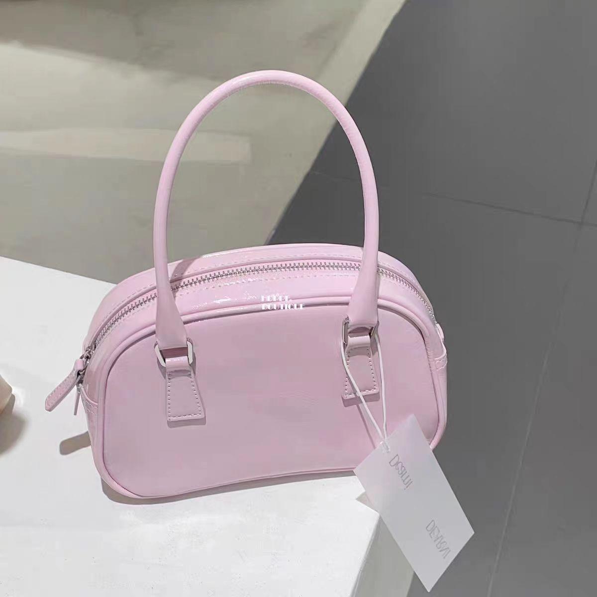 

Дизайнерская сумка-мессенджер 2024, ретро-сумка, весна и осень, для боулинга, новая, через плечо, универсальная, портативная, маленькая квадратная сумка розовый