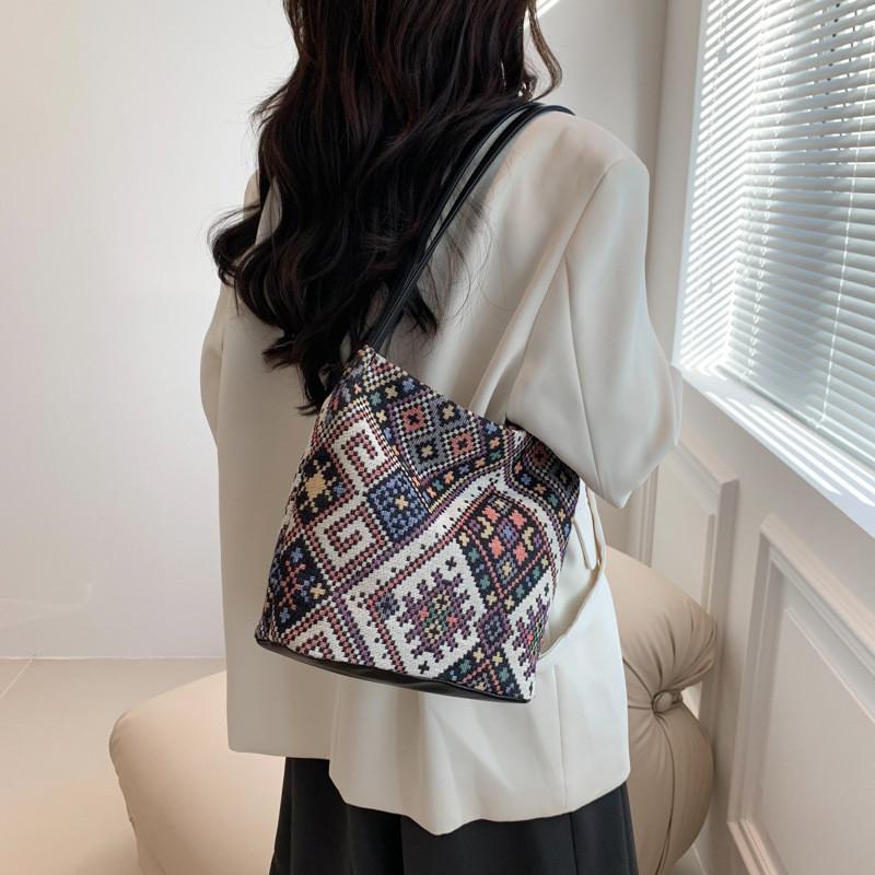 Chic Shoulder Bag For Women 2023 Summer Stylish Street Trend Canvas Tote