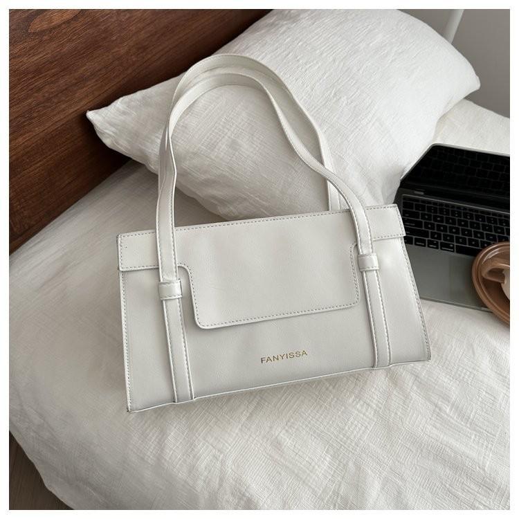 

Stylish Retro Pu Messenger Bag For Women Ideal For Casual Travel And Urban Chic