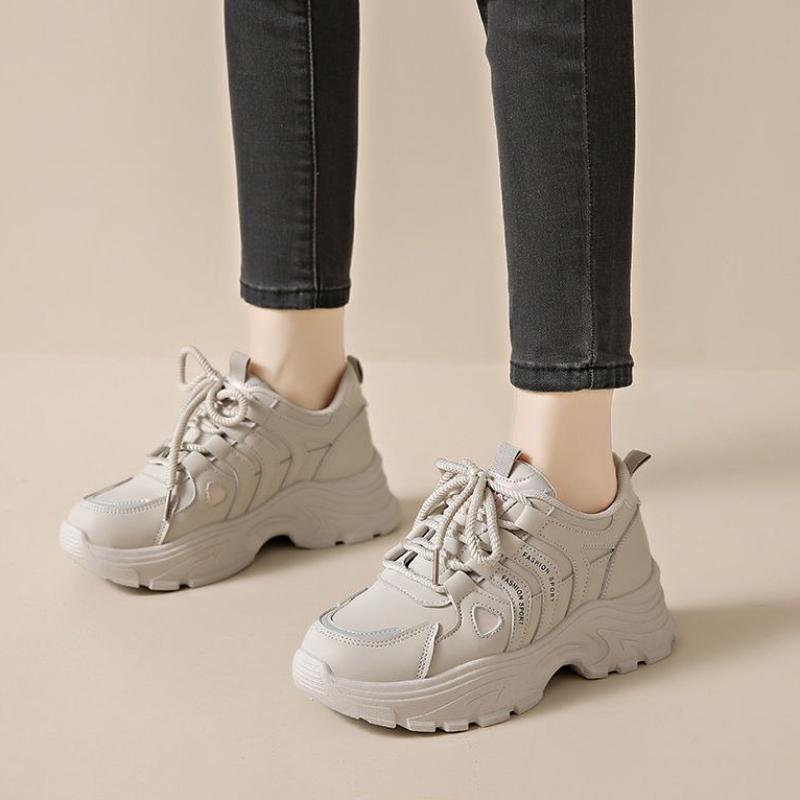 Korean Retro Thick Soled Women's Sports Shoes, Autumn and Winter Thick Soled Height Increasing Student Running Casual Shoes