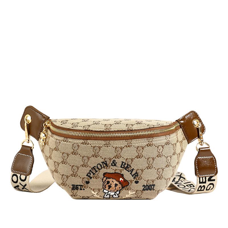 2025 Niche Versatile Little Bear Chest Bag - Simple Vertical Crossbody Sports Bag