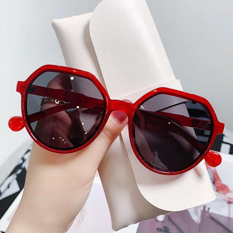 Fashion Women Vintage Round Frame Sunglasses Unisex UV Proof Fashion Outdoor Eyewear Goggles Men Classic Anti-Glare Driving Sun Glasses