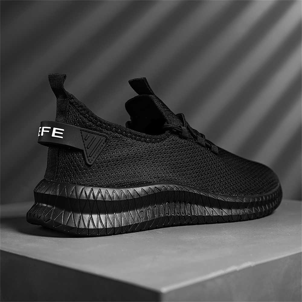 Big Size Slipon Vulcanized Sneakers Man Flats Vintage Shoes Men Basketball 46 Sports Tene Cute Shose Athlete Shors