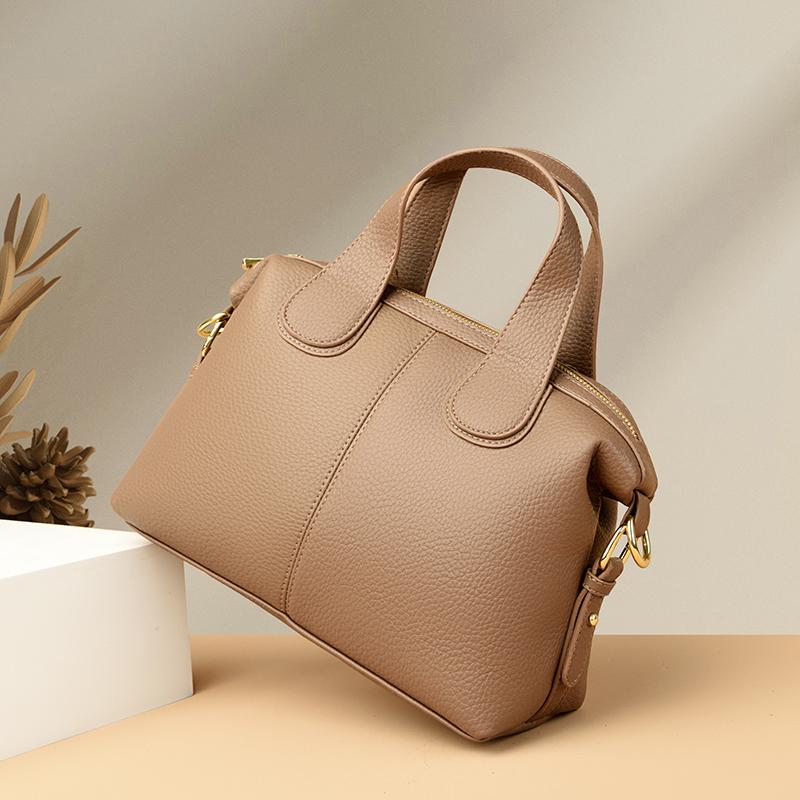 Women's Handbag with Large Capacity and Soft Leather Temperament, Niche Design, Shoulder Bag, Commuting Women's Boston Bag