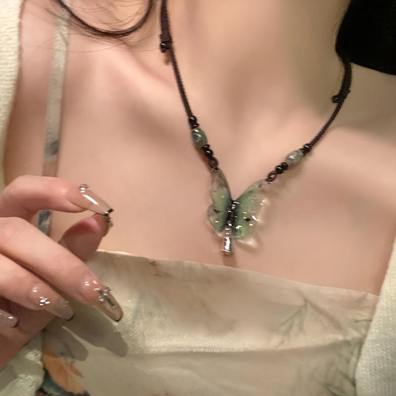 

Женское плетеное веревочное ожерелье с пряжкой Peace, дизайн летней ниши, цепочка на ключицу в стиле ретро, ​​темперамент, универсальные аксессуары