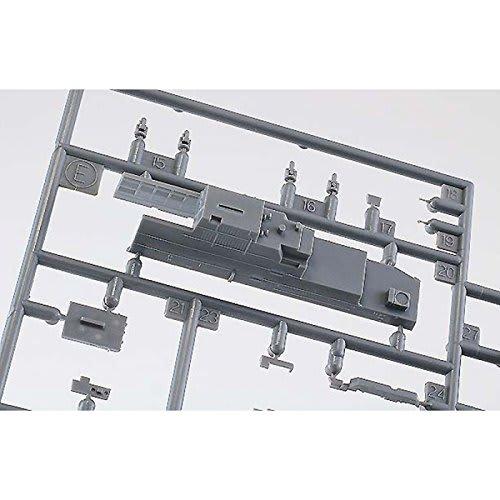 Hasegawa 1/700 Waterline Series Japan Maritime Self-Defense Force Helicopter-equipped Destroyer Izumo Plastic Model Kit 031