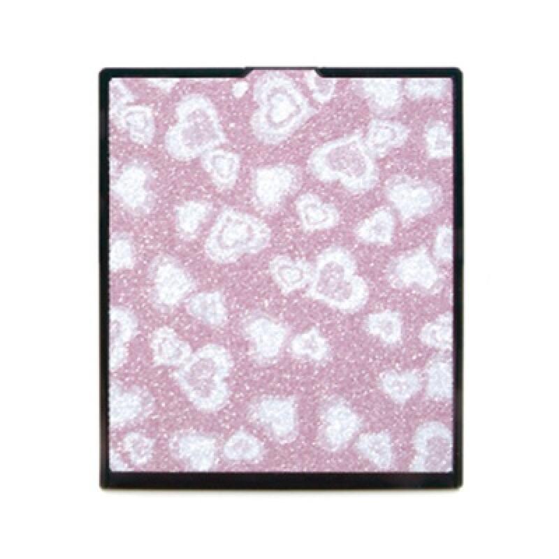 Heart pattern hand mirror