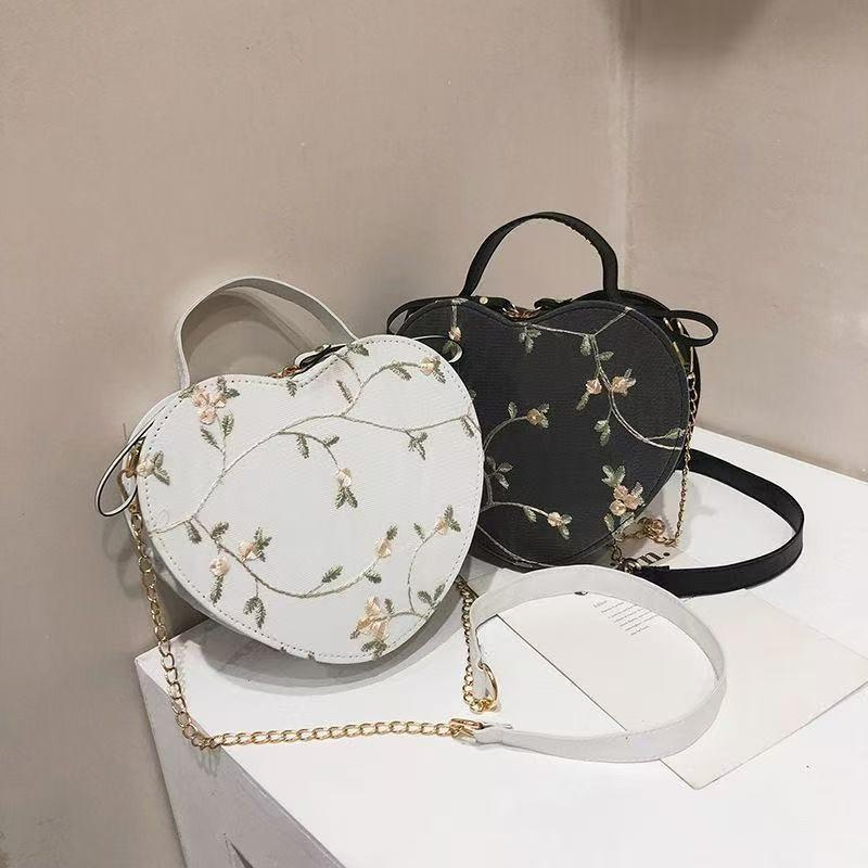 Heartshaped Pu Shoulder Bag With Zipper Closure For Daily Casual Wear