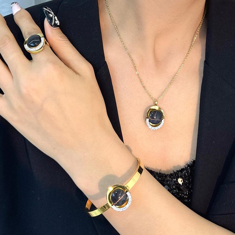 Fashion Trending Cute Oval 316l Stainless Steel Gold Plated Christian Jewelry Complete Sets for Women Zircon Stone Necklace Set