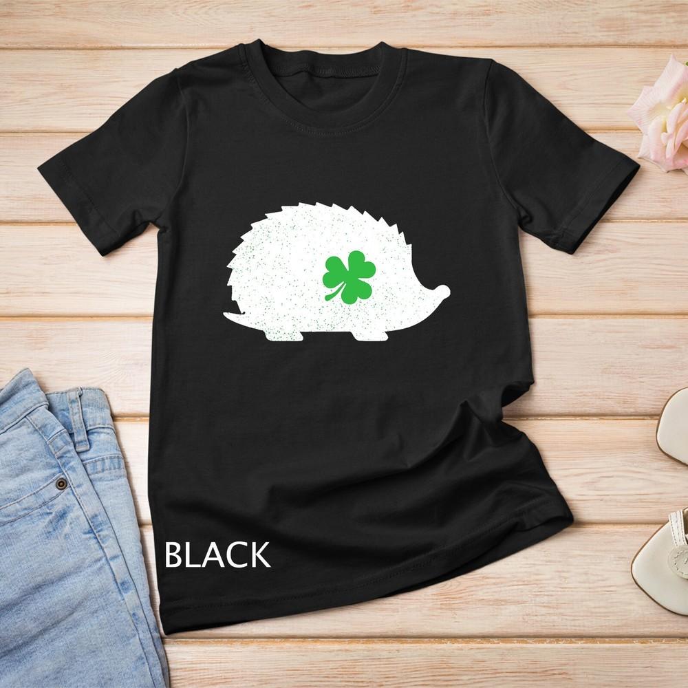 

Hedgehog St Patricks Day Shirt Mom Dad Shamrock Pet Gift Tee Unisex T-shirt 4XL